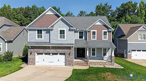 3200 Barkham Dr, Midlothian, VA 23112