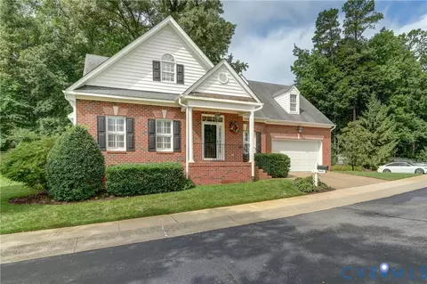 9409 Charter Lake Dr, Mechanicsville, VA 23116