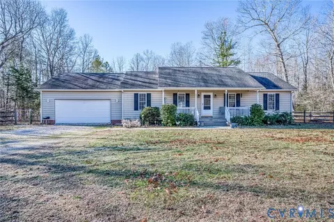 101 Sweet Air Ln, King William, VA 23086