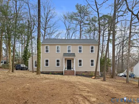 1413 Turnmill Dr, North Chesterfield, VA 23235