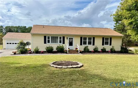 7393 Colts Neck Rd, Mechanicsville, VA 23111
