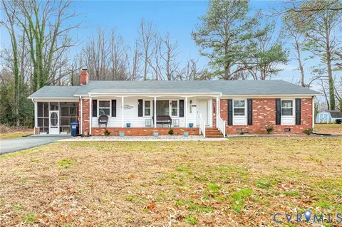 202 Bruce Rd, Tappahannock, VA 22560