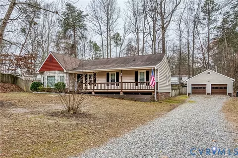 12190 Pinyon Ln, Ruther Glen, VA 22546