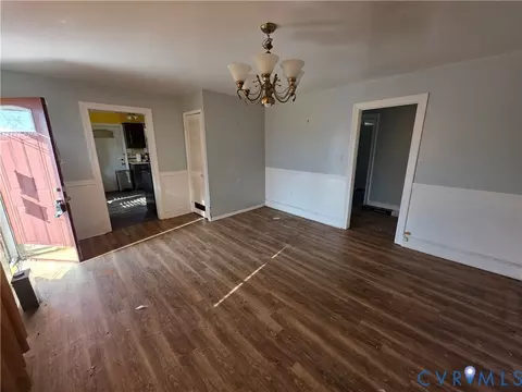 Living - 24806 Sawmill Rd, Carson, VA 23830 photo 2 of 4
