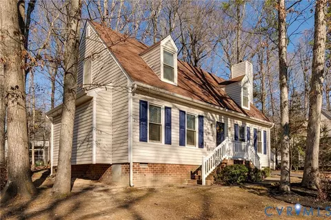 Exterior - 14710 Mill Spring Dr, Midlothian, VA 23112 photo 2 of 5