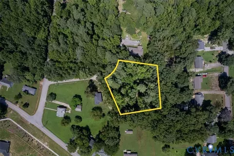 19713 Walker Ave, Chester, VA 23834