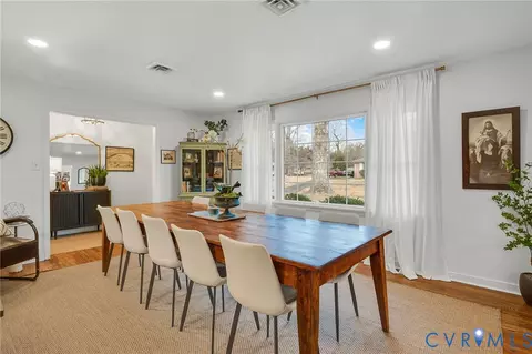 Dining - 7299 Jay Way, Mechanicsville, VA 23111 photo 1 of 3