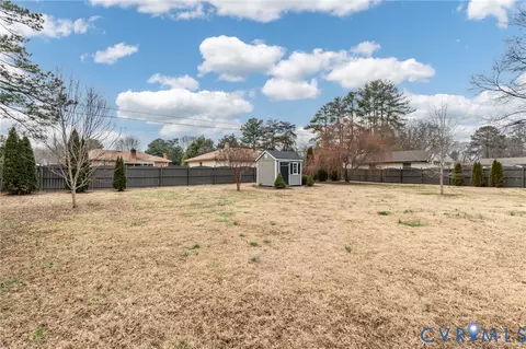 Exterior - 7299 Jay Way, Mechanicsville, VA 23111 photo 6 of 8