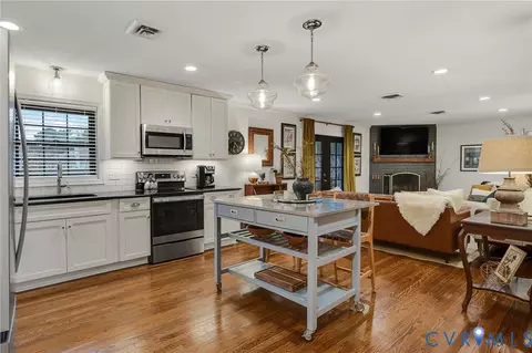 Kitchen - 7299 Jay Way, Mechanicsville, VA 23111 photo 2 of 5