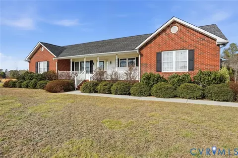 16141 Catalpa Dr, Hanover, VA 23069