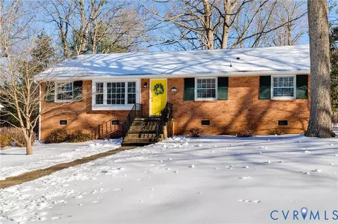 1445 Bargrove Rd, North Chesterfield, VA 23235