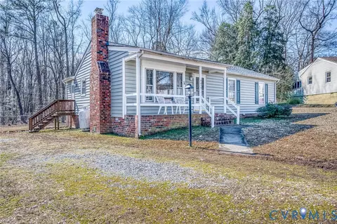 8913 Huntingcreek Ter, Richmond, VA 23237