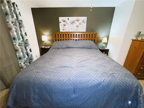 Bedroom - 917 Scotch Pine Ct, Sandston, VA 23150 photo 4 of 6