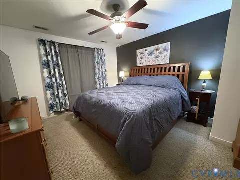 Bedroom - 917 Scotch Pine Ct, Sandston, VA 23150 photo 5 of 6