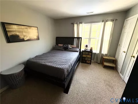 Bedroom - 917 Scotch Pine Ct, Sandston, VA 23150 photo 2 of 6