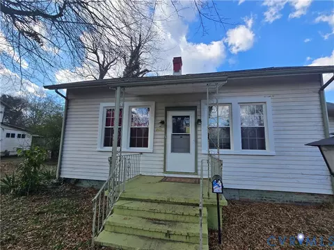 312 Riverview Ave, Hopewell, VA 23860