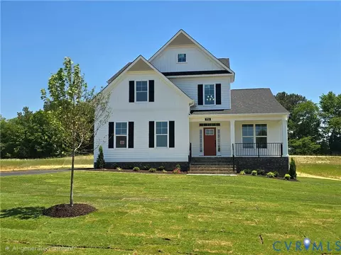 7751 Dandridge Dr, Quinton, VA 23141