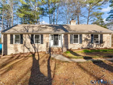 11120 Pennway Dr, Richmond, VA 23236