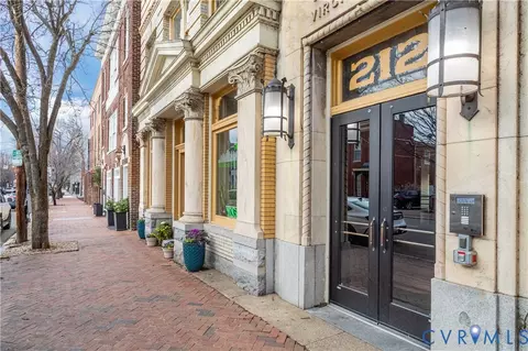 212 E Clay St #UB1, Richmond, VA 23219