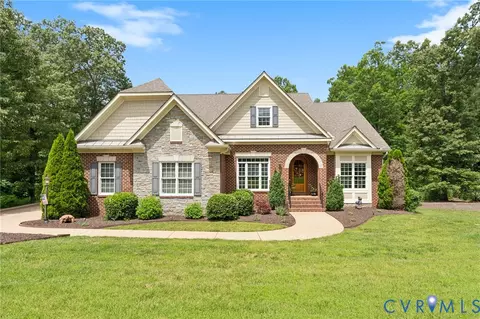 12712 Dell Hill Ct, Chester, VA 23831