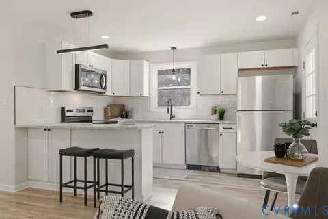Kitchen - 9620 Spring Run Rd, Chesterfield, VA 23832 photo 1 of 5