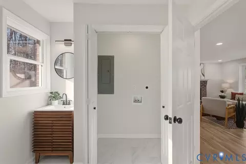Entry Way - 9620 Spring Run Rd, Chesterfield, VA 23832 photo 1 of 5