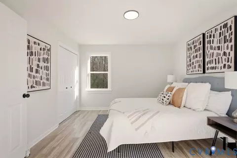 Bedroom - 9620 Spring Run Rd, Chesterfield, VA 23832 photo 6 of 9