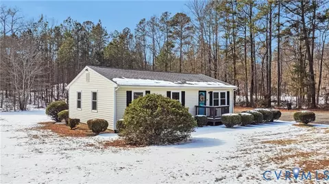 13500 Branders Bridge Rd, Chester, VA 23831