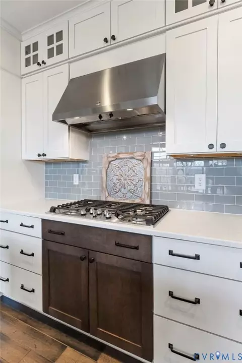 Kitchen - 17807 Silverthread Ter, Moseley, VA 23120 photo 2 of 5