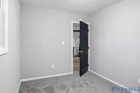 Bedroom - 101 Pineview Dr, Hartfield, VA 23071 photo 3 of 3