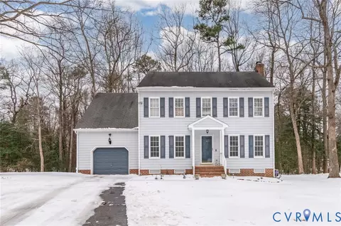 6013 Rose Arbor Ct, Chester, VA 23831