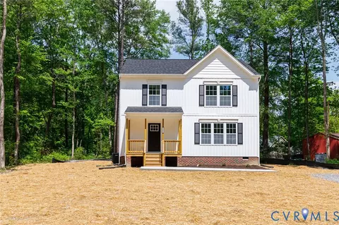 182 Yorktown Dr, Ruther Glen, VA 22546
