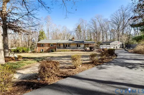 Exterior - 9411 Poly Pl, Midlothian, VA 23112 photo 2 of 8