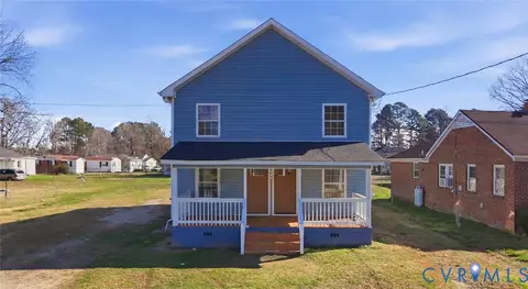 205 Cobb St, Franklin, VA 23851
