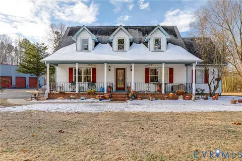 17801 Stage Rd, Barhamsville, VA 23011