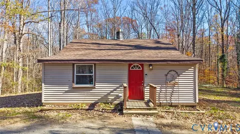 16255 Union Church Rd, Beaverdam, VA 23015