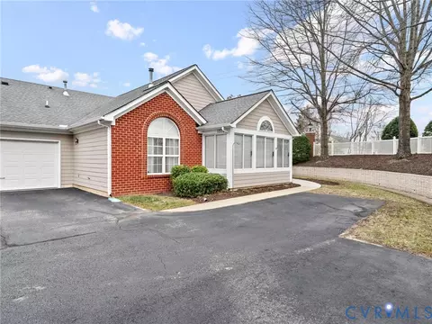 Exterior - 1338 Tannery Cir, Midlothian, VA 23113 photo 5 of 7