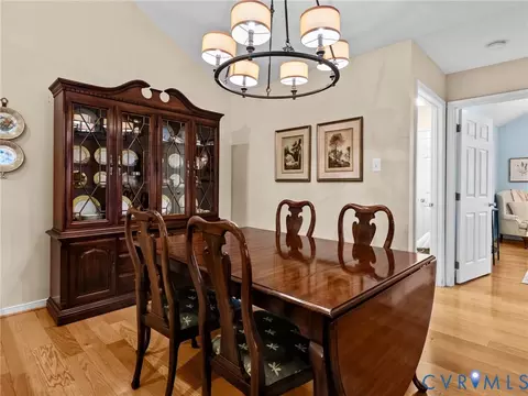 Dining - 1338 Tannery Cir, Midlothian, VA 23113 photo 3 of 4