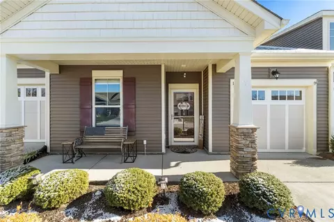 1409 Avondale Woods Dr, Richmond, VA 23235