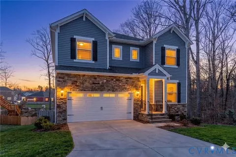 2611 Cedarville Ct, Midlothian, VA 23112