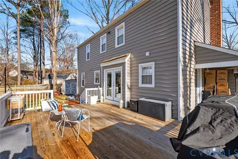 Exterior - 13007 Ashtree Rd, Midlothian, VA 23114 photo 5 of 5