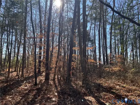 5701 Patterson Rd, Quinton, VA 23141