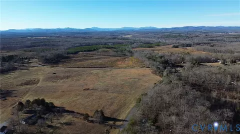 3908 Rock Island Rd, Scottsville, VA 24590
