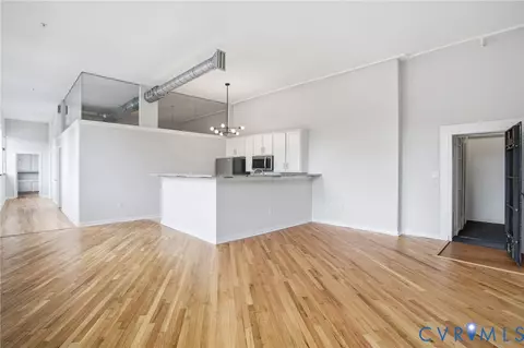 1716 Summit Ave #2, Richmond, VA 23230