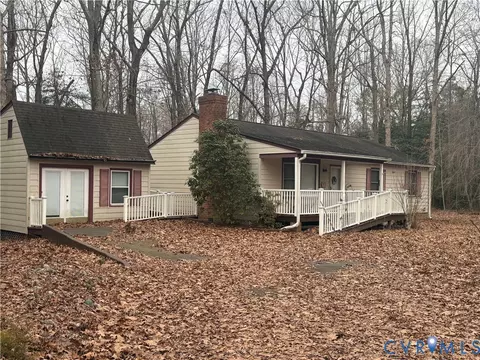 6410 Licking Creek Dr, Chesterfield, VA 23832
