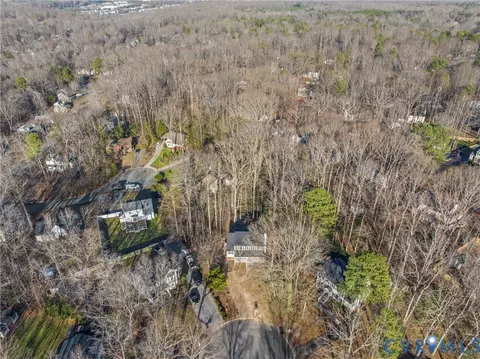 View/Area - 7301 Native Dancer Dr, Midlothian, VA 23112 photo 1 of 2