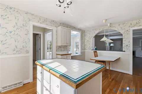 Kitchen - 3000 Vistapoint Rd, Midlothian, VA 23113 photo 6 of 6