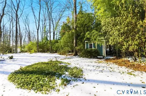 Exterior - 3000 Vistapoint Rd, Midlothian, VA 23113 photo 6 of 7