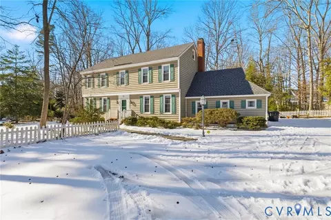Exterior - 3000 Vistapoint Rd, Midlothian, VA 23113 photo 3 of 7