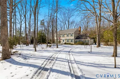 Exterior - 3000 Vistapoint Rd, Midlothian, VA 23113 photo 7 of 7